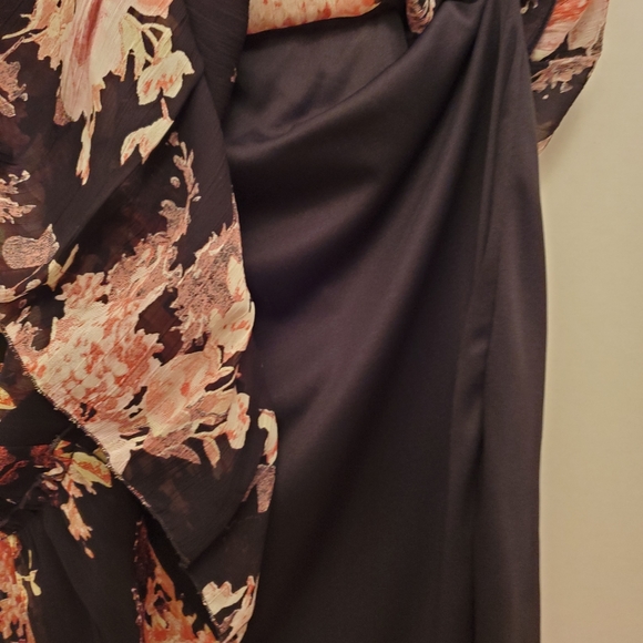 ๐ Le Chateau Skirt Pink & Black Size S - Picture 2 of 4